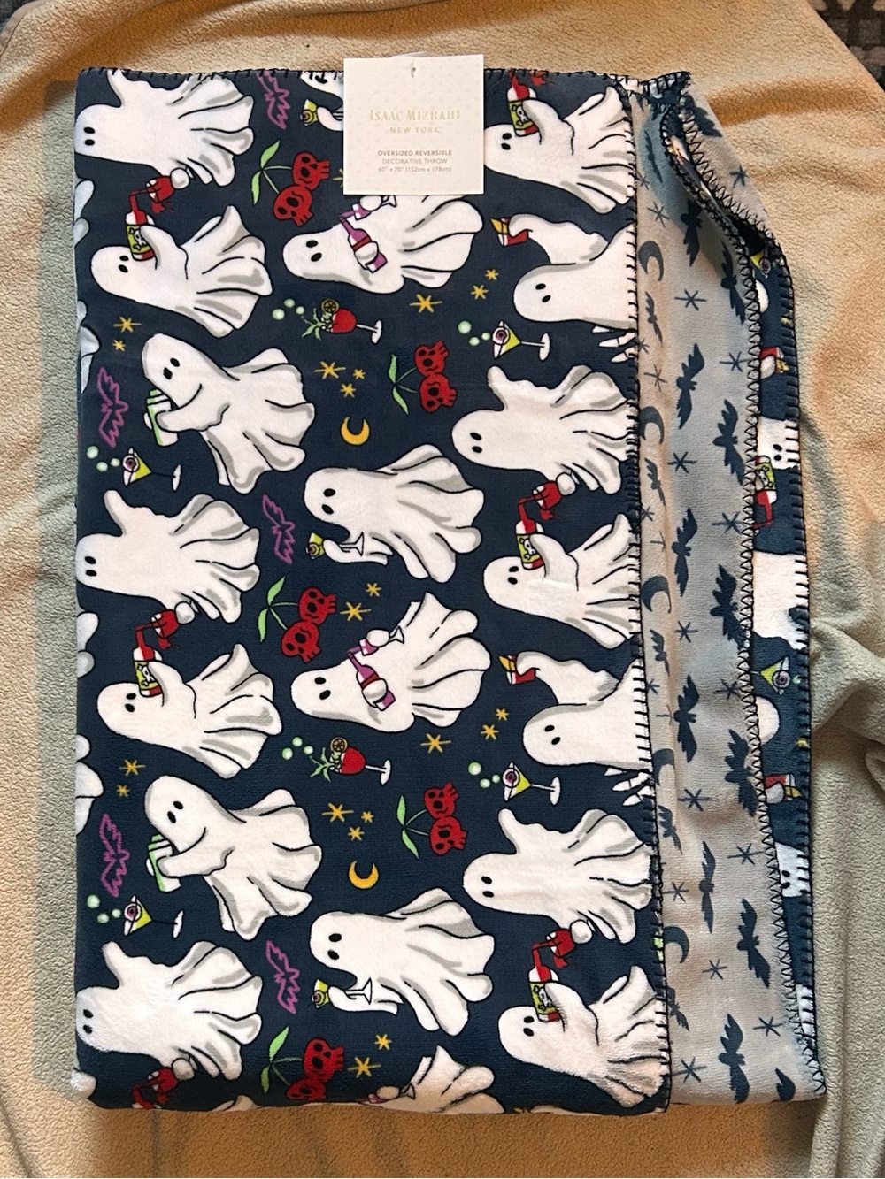ISAAC MIZRAHI NEW YORK Plush Ghosts & Cocktails Reversible Throw NWTS